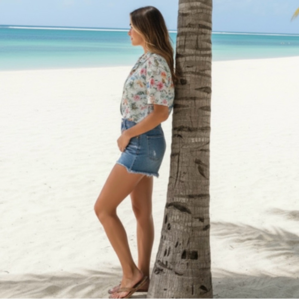 Sandrine Rose Hawaiian Pearl Snap Shirt By Free People - Picture 6 of 15